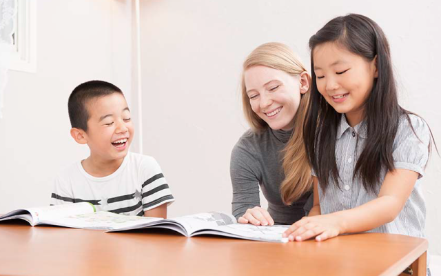 外国人先生との英語レッスンのイメージ