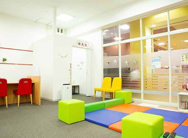 ほけんの窓口 アクロスモール守谷店のスタッフ・その他画像