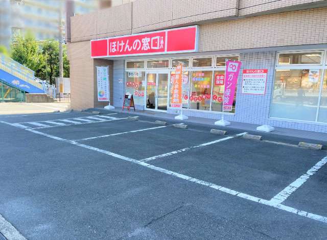 ほけんの窓口 東大阪店の外観画像
