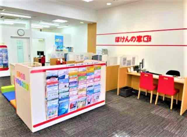 ほけんの窓口 イオン三田ウッディタウン店の内観画像