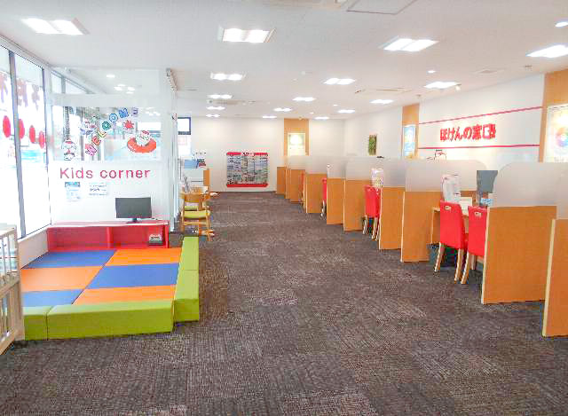 ほけんの窓口 橿原店の内観画像